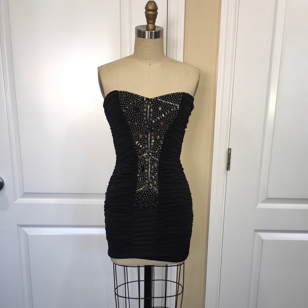 Forever 21 Strapless Bodycon